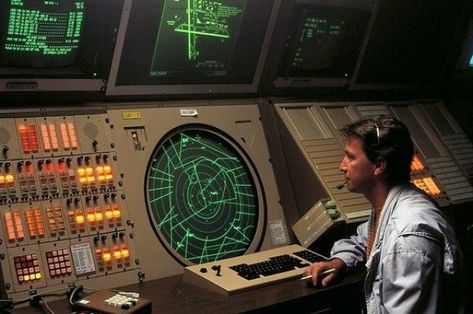 Congress passes bill giving the FAA $11 billion to get off radar, onto GPS | Engadget Spaceship Interior, Space Camp, Mission Control, Air Traffic Control, Old Technology, Control Panels, Aviation Industry, Futurism, Retro Futurism