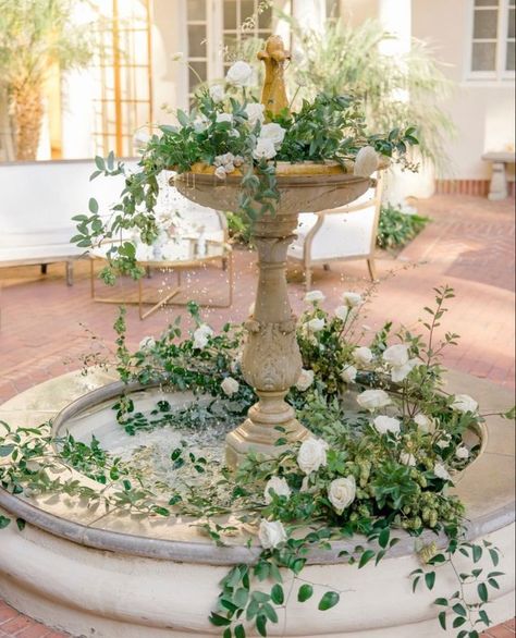 Villa Montalvo Wedding, Floral Fountain, Fountain Flowers, Jaisalmer Wedding, Fountain Decor, Italian Villa Wedding, Ancient Garden, French Chateau Wedding, Mediterranean Wedding