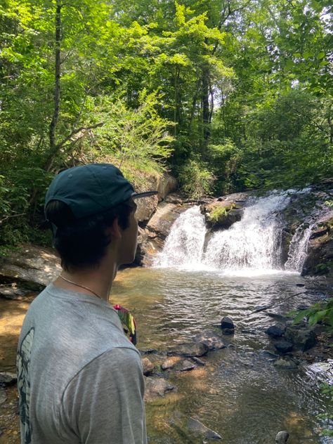 Camping Guy Aesthetic, Nature Man Aesthetic, Hiking Guy Aesthetic, Hiking Boy Aesthetic, Hiking Aesthetic Men, Couple Hiking Aesthetic, Granola Boyfriend, Granola Man, Granola Couple Aesthetic