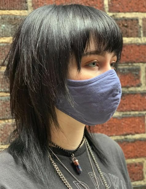 Layered Shag Medium Length Hair, Edgy Haircuts Medium Choppy Bangs, Medium Length Emo Hair, Feminine Mullet Straight Hair, Emo Hair Short, Short Shag Mullet, Short Edgy Hair, Emo Mullet, Wolfcut Mullet