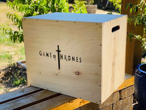 How to Build a CrossFit Plyo Box Plyo Box, Crossfit Workout, Diy Games, Crossfit Workouts, How To Build, Toy Chest, Crossfit, Game Of Thrones, Make Your Own