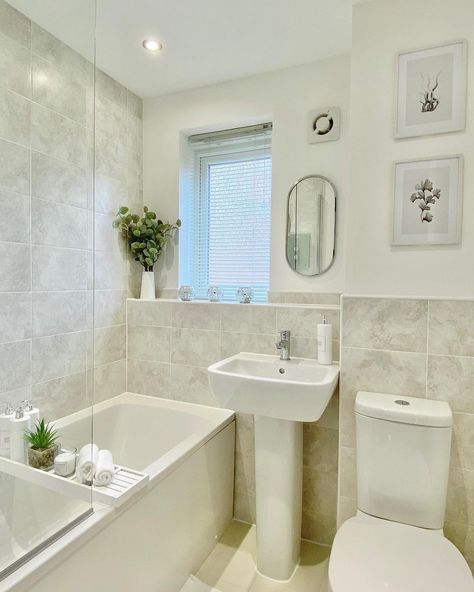 Bathroom Ideas Council House, Council House Bathroom, Small Family Bathroom Ideas Uk, Long Narrow Bathroom Ideas With Tub, White Tiled Bathroom Ideas, Bathroom Ideas Wood Floor, Small Family Bathroom Ideas, Neutral Small Bathroom, Uk Bathroom Ideas