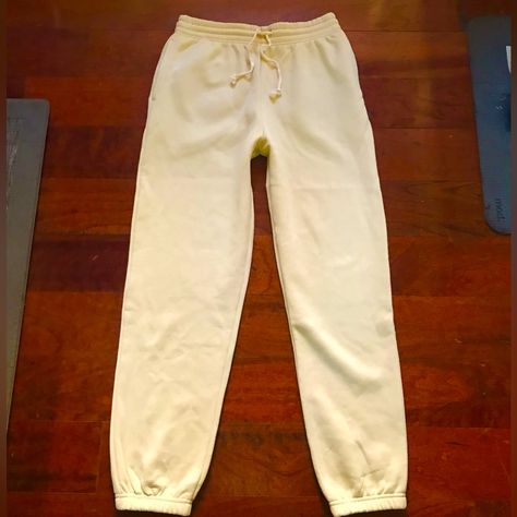 New/Never Worn Urban Outfitters Out From Under Sweatpants Pastel Yellow Has Pockets Size Large Super Soft Comfy Material Really Cute Price Is Firm Yellow Sweatpants, Yellow Clothes, Urban Outfitters Pants, Yellow Light, Pastel Yellow, Sweat Pants, Light Yellow, Track Pants, Pant Jumpsuit