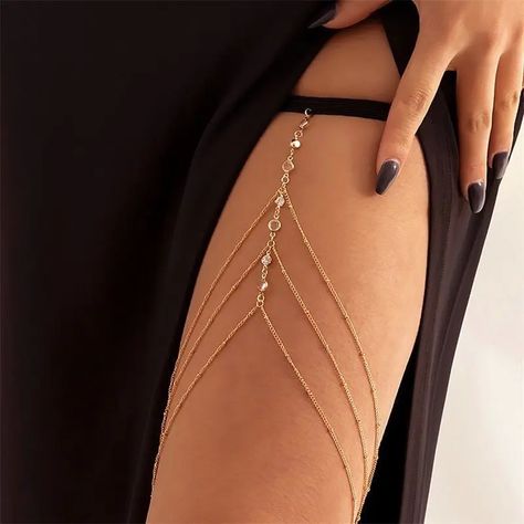 Jóias Body Chains, Thigh Jewelry, Legs Ring, Thigh Chain, Leg Chain, Pearl Beach, Body Chains, Black Rope, Layered Chains