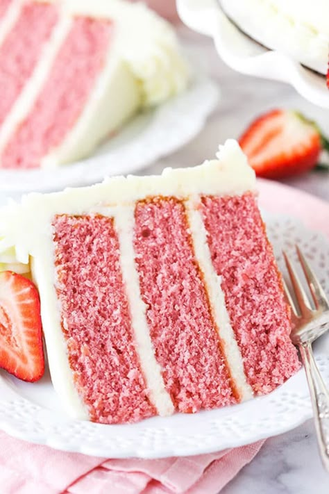 Strawberry Cake From Scratch, Strawberry Layer Cakes, Homemade Strawberry Cake, Strawberry Cream Cheese Frosting, Fresh Strawberry Cake, Strawberry Cake Mix, Cake Frosting Recipe, Strawberry Cake Recipes, Torte Cupcake