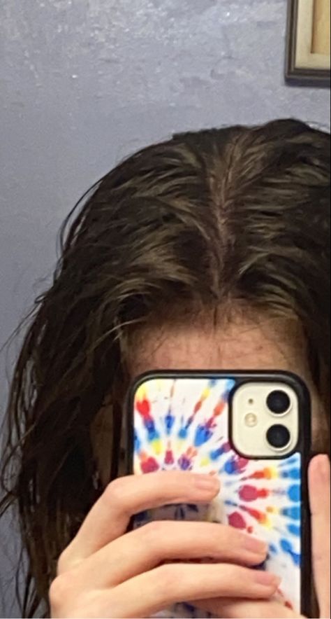 #wethair #wethairstyles #mirror #mirrorselfies #picoftheday #aesthetic #trendy #hairstyles Hair Mirror Selfie, Hair Mirror, Mirror Pic, Wet Hair, Trendy Hairstyles, Summer Aesthetic, Mirror Selfie, Hairstyles, Mirror