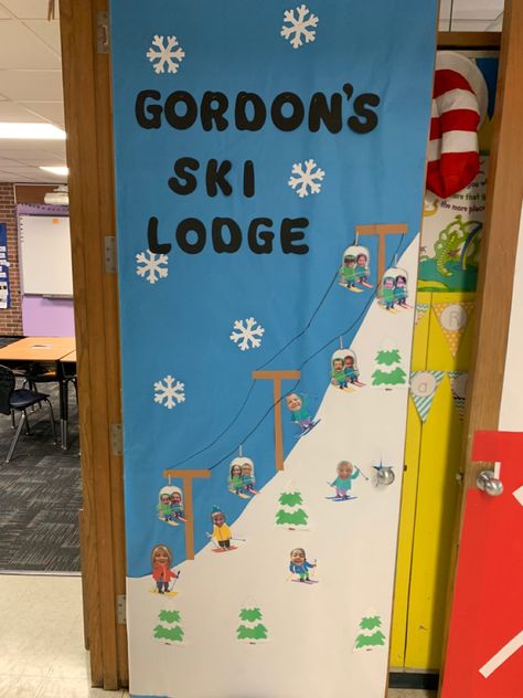 Cute Winter Classroom Doors, Winter Classroom Door Ideas Unique, Winter Door Theme For Classroom, Hot Cocoa Door Decorations For School, Winter Classroom Door Decor, Winter Themed Classroom Door, Classroom Door Winter Theme, Winter Theme Doors For School, Winter Door Classroom