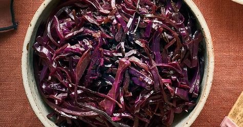 Save hob space by using a slow cooker to braise red cabbage – take the lid off for the last 30 mins to reduce the juices for a lovely, sticky texture Slow Cooker Red Cabbage, Cabbage Slow Cooker, Cooked Red Cabbage, Red Cabbage Recipes, Braised Red Cabbage, Braised Cabbage, Vegetarian Nutrition, Cooked Cabbage, Vegetarian Cabbage