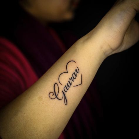 Tattoo done at @levelinktattoos Wrist Tattoos Names, Tattoo On Side Wrist, Names Tattoo Ideas For Women, Tattoos Names, Side Wrist Tattoos, Lettering Tattoo, Side Tattoos, Name Tattoo, Name Tattoos