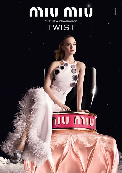 Elle Fanning stars in Miu Miu Twist fragrance campaign Perfume Adverts, Karlie Kloss Style, Alas Marcus Piggott, Perfume Versace, Mert And Marcus, Fragrance Campaign, Miu Miu Dress, Fragrance Ad, Perfume Ad