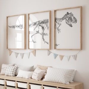 Sepia Art Print Dinosaur Nursery Art Watercolor Trex Bones - Etsy.de Toddler Dinosaur Room, Dinosaurs Painting, Dinosaur Toddler Room, Modern Boys Rooms, Dinosaur Boys Room, Dinosaur Nursery Art, Sepia Art, Minimalist Kids Room, 3 Dinosaurs