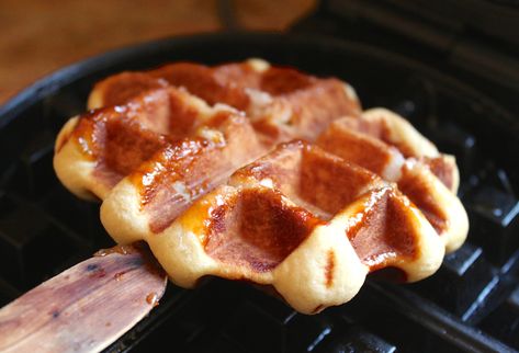 Authentic Belgian Waffles with a Waffle Recipe from Belgium - Removing waffle from maker Belgian Desserts, Belgium Waffle Recipe, Dutch Waffles, Belgian Waffle Recipe, Belgium Waffle, Liege Waffles, Belgian Waffles Recipe, Liege Waffle, Waffle Iron Recipes