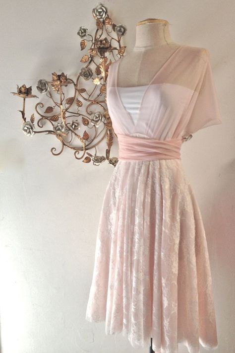 Gaun Abad Pertengahan, Gaun Fashion, Short Prom Dress, Vintage Short, Short Prom, Pink Vintage, Pink Blush, Prom Party Dresses, Dress Party