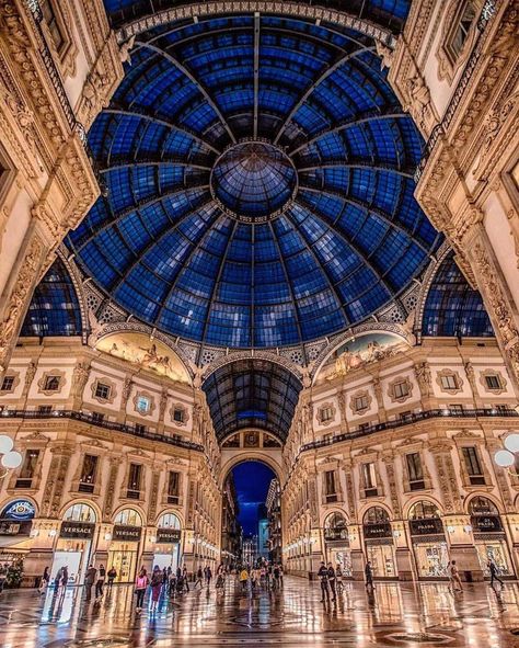 A shopping mall in Milan Italy (1080  1346) Galleria Vittorio Emanuele Ii, All About Italy, New York City Vacation, Public Space Design, Architecture Ideas, Luxury Holidays, Milan Italy, Beautiful Architecture, Best Cities