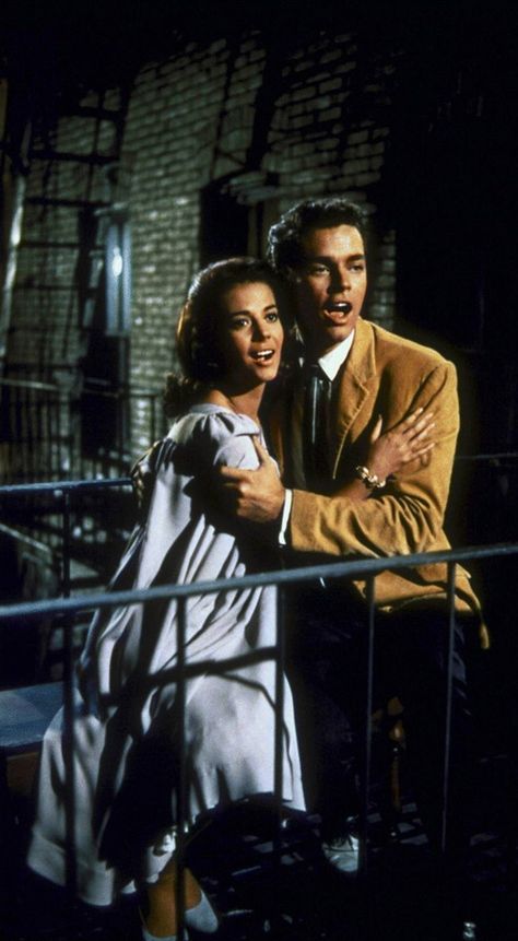 Maria and Tony - West Side Story Tony West Side Story, Westside Story, West Side Story 1961, Richard Beymer, American Movie, Leonard Bernstein, Rita Moreno, Natalie Wood, Dark Romantic