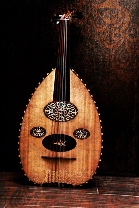 Arabic Instruments, Oud Music, Sufi Night, Ancient Music, Fantasy World Building, Book Creative, Creative Imagination, Folk Instruments, Islamic Artwork