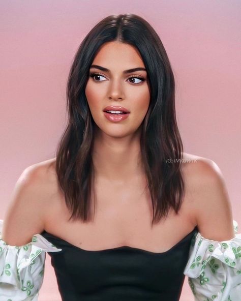 🦋✨ Pinterest : @taelarshenell ✨🦋 Kendall Jenner Hair Short, Kendall Jenner Brown Hair, Kendall Jenner Hair Color, Kendall Jenner Short Hair, Kendall Jenner Hair, Stile Kendall Jenner, Jenner Hair, Colour Ideas, Kendall Jenner Outfits