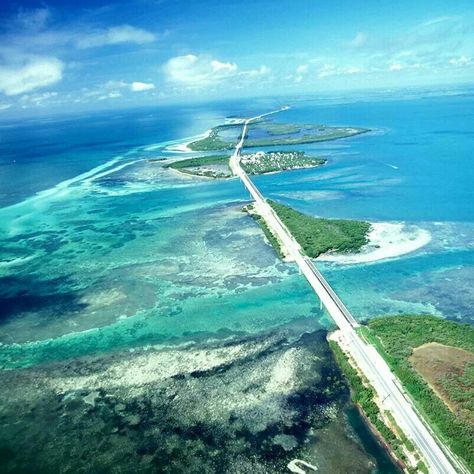 Florida Keys, Overseas Highway.Whoa! Keywest Florida, Aventura Florida, Scenic Roads, Key West Florida, Road Trip Fun, Florida Vacation, Florida Travel, Florida Keys, Travel And Leisure