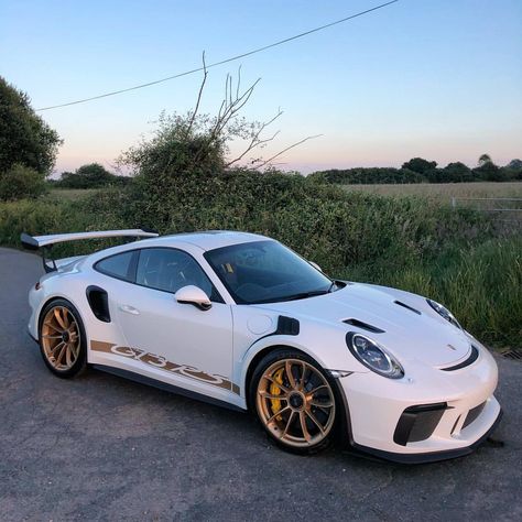 Like a scalpel. Can’t wait to unleash this one. #gt3rs #porsche #porsche911 #gt3 #911rs #white #gold #whitegold #becauseracecar #supercar… Gt3 Porsche, Alfa Cars, Porsche Gts, Porsche Gt3 Rs, Porsche Gt, Porsche Carrera Gt, Car Quotes, Porsche Sports Car, Car Drawing