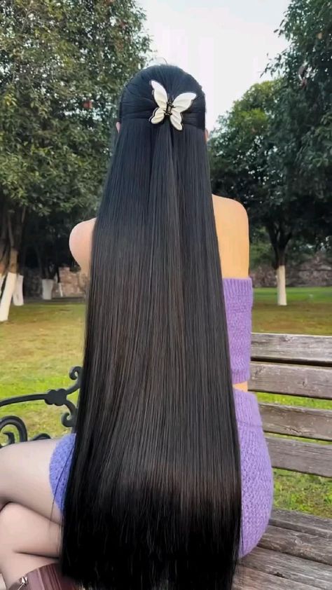 Beautiful Thick Long Hair, Long Thick Silky Hair, Long Thick Black Hair Aesthetic, Thick Shiny Hair Healthy, Long Thick Hair Vision Board, Long Hair Manifestation, Long Thick Hair Aesthetic, Long Hair Vision Board, Long Thick Black Hair