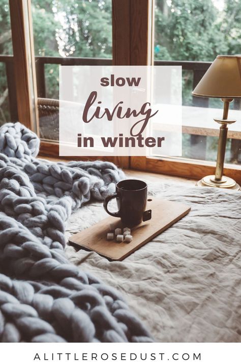 Slow Winter Aesthetic, Seasonal Home Decor Winter, Slow Living Winter, Slow Living Christmas, Winter Sunroom, Winter Home Aesthetic, Living Gently, Slow Living Home, Quotes Daily Reminder