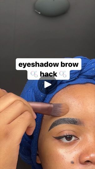 Ombré Eyeshadow, Brow Hacks, Ombre Eyebrows, Glycerine Soap, Camouflage Concealer, Natural Eye Makeup Tutorial, Perfect Winged Eyeliner, Black Brows, Eyebrow Hacks