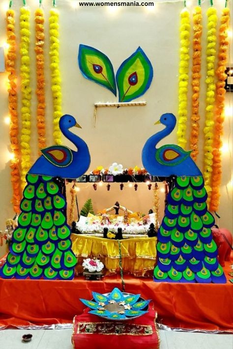 Below are the 20 simple and beautiful Janmashtami decoration ideas. Take a look at them! Janamastmi Decoration At School, Krishna Janamastmi, Ganpati Decoration Theme, Ganpati Decor, Mandir Decoration, Ganesh Chaturthi Decoration, Ganpati Decoration At Home, Janmashtami Decoration, Ganapati Decoration