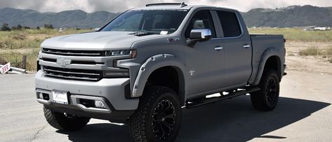 Black Widow Truck, Black Widow 2021, Truck Concept, The Black Widow, Car Magazine, Gmc Trucks, New Engine, Lifted Trucks, Chevy Silverado