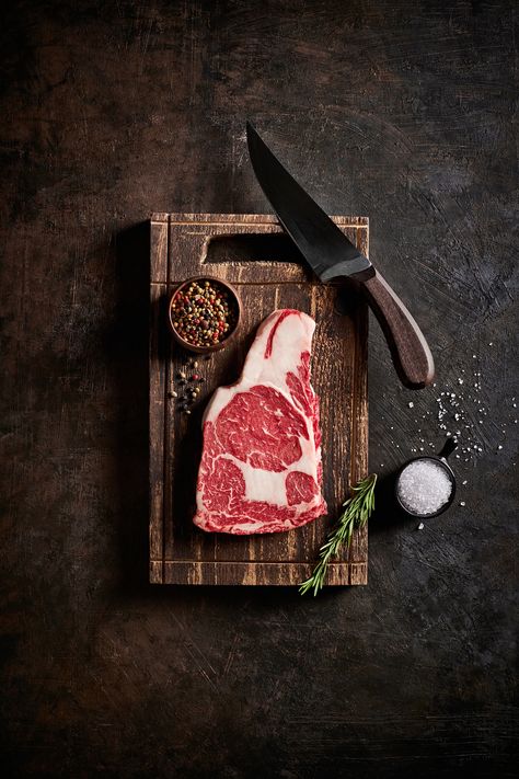 Steak Menu, Meat Store, Commercial Photography Studio, Dark Food Photography, Wagyu Beef, Butcher Shop, Food Poster Design, Meat Chickens, Beef Dishes