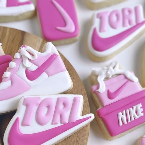 Nike Shoes Birthday Party, Sneaker Ball Cookies, Nike Cookies Decorated, Jordan Cookies, Nike Cookies, Sneaker Cookies, Sneaker Cookies Decorated, Air Jordan Cookies, Nike Cookies Birthday