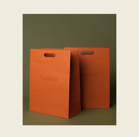 Paper Box Packaging Design, Abaya Branding, Branded Paper Bags, Red Paper Bag, Luxury Paper Bag, Happy Logo, Paper Bag Design, Luxury Packaging Design, Retail Bags