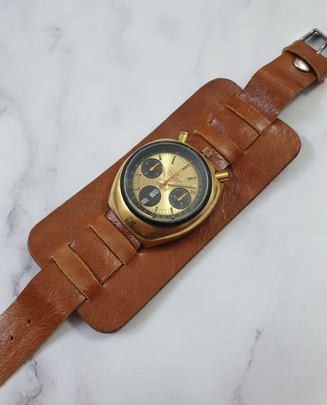 Brad Pitt Vintage, Jdm Retro, Vintage Jdm, Retro Watches, Retro Sports, Fashion Board, Brad Pitt, Wrap Watch, Wood Watch