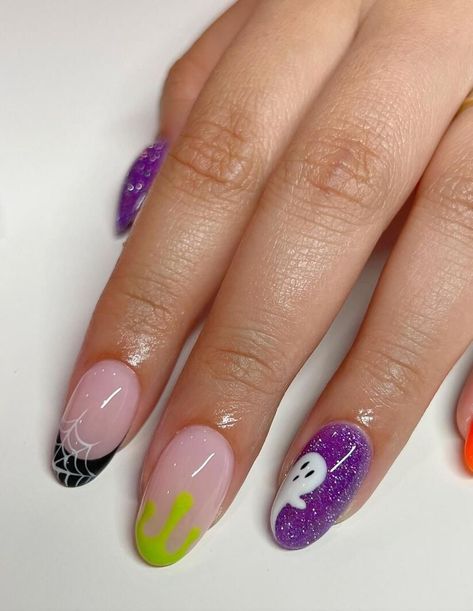 60 Best October Nails to Inspire You Check more at https://khetibari99.com/60-best-october-nails-to-inspire-you-30/ Nail Ideas Fall, Disney Halloween Nails, Nails September, Nails Disney, Cowboy Nails, Firework Nails, Halloween Nail Ideas, Simple Fall Nails, Black Acrylic Nails