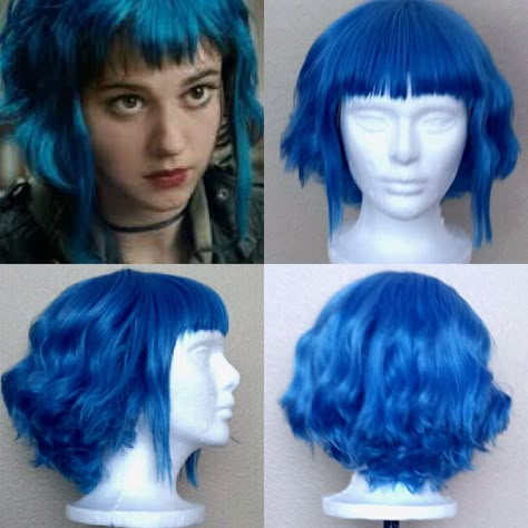 Ramona Flowers wig detail Ramona Flowers Hairstyle, Ramona Flowers Haircut Style, Ramona Flowers Makeup, Ramona Flowers Blue Hair, Ramona Flowers Cosplay, Ramona Flowers Haircut, Blue Hair Cosplay, Ramona Flowers Hair, Non Binary Haircuts