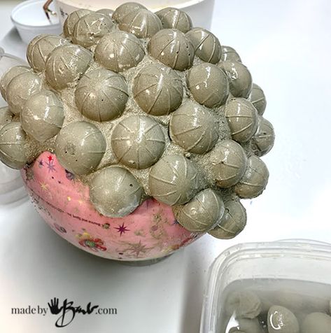 Concrete Balls For Garden, Diy Concrete Orbs, Cement Orbs For Garden, Concrete Orbs, Diy Concrete Garden Orbs, Concrete Orbs Garden Globes, Concrete Pot Molds, Concrete Molds Diy, Plant Vessels