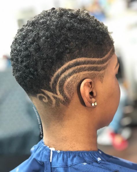 dope cut by Atlanta hairstylist @thehairsurgeon_ on @i.aphrodite - DM them for MUA & haircut collaborations!! ✂️ . . #thecutlife… Low Cut Hairstyles, Natural Hair Haircuts, Short Natural Haircuts, Short Hair Designs, Black Hair Short Cuts, Short Shaved Hairstyles, Shaved Side Hairstyles, Shaved Hair Designs, Twa Hairstyles