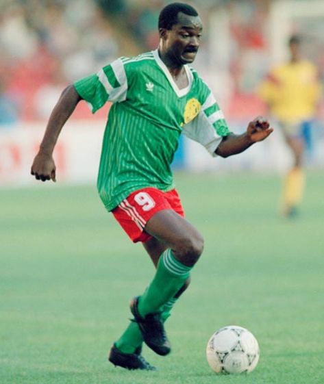 Roger Milla, Korean Fits, International Football, Retro Football, Fifa World Cup, Soccer Ball, The Age, Fitness Inspo, Fifa