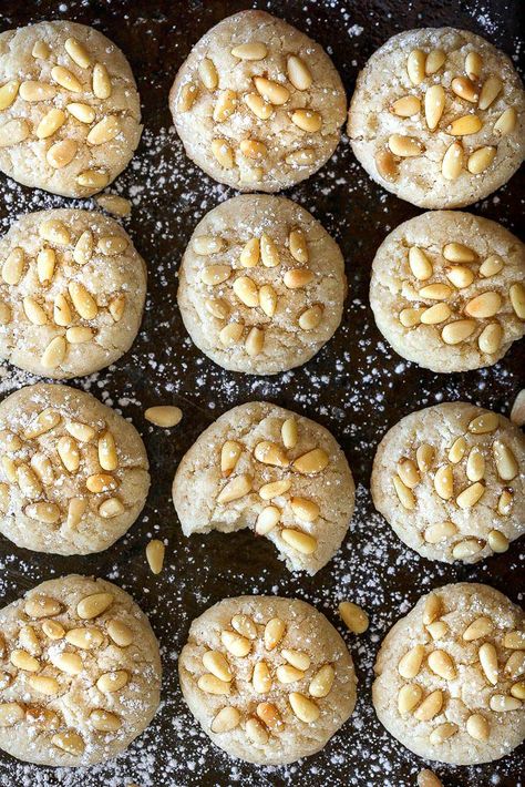 A vegan remix of the chewy, soft, classic Italian pignoli cookie. Made with almond paste and studded with mild pine nuts (also called pignoli). Perfect for the holidays! Almond Paste Cookies, Pignoli Cookies, Italian Butter Cookies, Vegan Italian Recipes, Italian Almond Cookies, Vegan Biscuits, Italian Cookie Recipes, Vegan Holiday Recipes, Italian Recipes Dessert