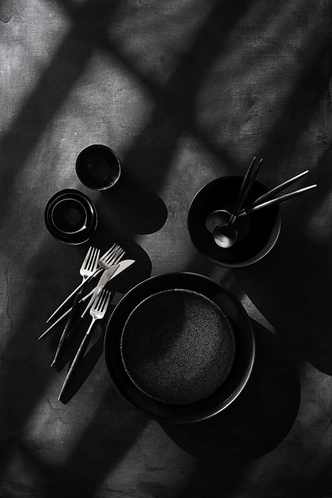 Black Photography Dark, Rebellious Photography, Food Photography Black And White, Food Black Aesthetic, Black Aesthetic Food, Black And White Product Photography, Black On Black Photography Product, Black Background Product Photography, Black And White Food Photography