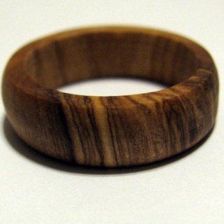 Diy Wooden Ring, Wood Rings Diy, Wooden Rings Diy, Wood Jewelry Diy, Wood Jewelery, Wooden Man, Rings Diy, Diy Wooden Projects, Bottle Ideas