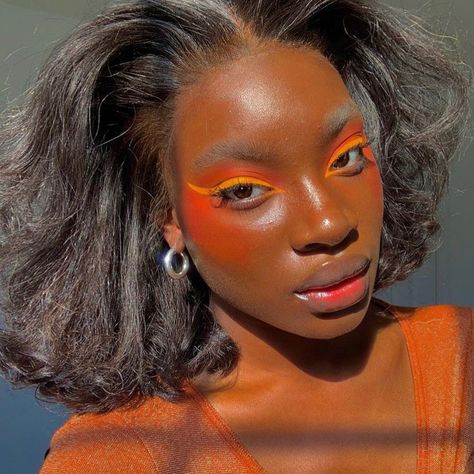 Orange Eyeshadow Looks, Sunset Makeup, Orange Makeup, Bold Makeup Looks, Carnival Makeup, Sunset Vibes, Makeup For Black Skin, Eyeshadow Base, Bold Makeup