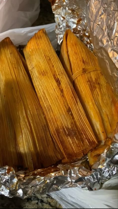 Mexican food Tamales Authentic Mexican, Hispanic Food Authentic, Tamales Recipe, Real Mexican Food, Mexican Kitchen, Tamale Recipe, Mexican Snacks, Mexican Soup, Mexican Kitchens