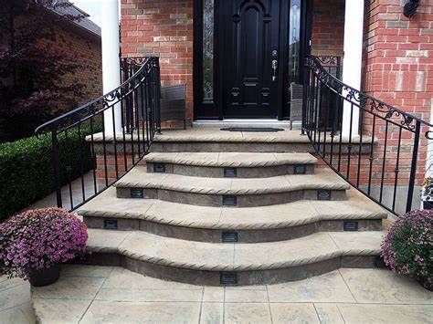 Steps - Stamped Concrete Inc. Stamped Concrete Front Steps, Entry Steps Outdoor, Entrance Steps Design, Front Steps Ideas Concrete, Backyard Stairs, Stoop Ideas, Concrete Front Steps, Entrance Steps, Door Stairs