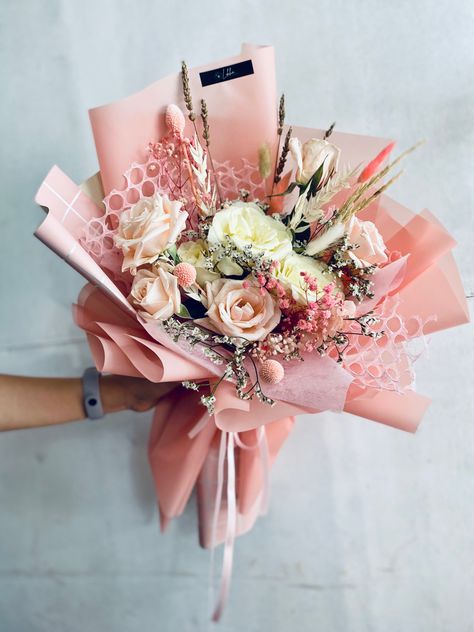 #driedflowerbouquet #pinkbouquet #freshanddriedbouquet #flowers #gypsophilabouquet #whiteroses Ballet Bouquet, Barbie Bouquet, Ballet Barbie, Pink And White Bouquet, Gypsophila Bouquet, Pink Bouquet, White Bouquet, Dried Flower Bouquet, Diy Flowers