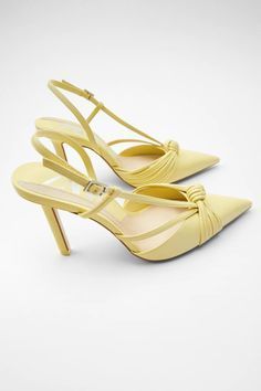 Hak Tinggi, Fashion Shoes Heels, Shoes Heels Classy, Zara Heels, Yellow Heels, Slingback Heels, Girly Shoes, Yellow Shoes, Aesthetic Shoes