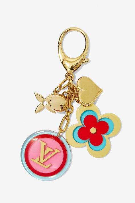 Vintage Heart Jewelry, Louis Vuitton Keychain, Louis Vuitton Multicolor, Louis Vuitton Collection, Monogram Keychain, Pre Owned Louis Vuitton, Pop Color, Jewelry Flower, Fashion Tote Bag