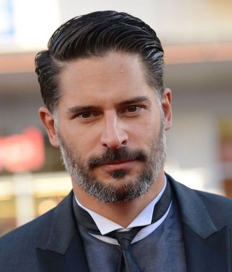 Joe Manganiello as Sergio Dark Haired Men, Justice League 2017, Magic Mike Xxl, Joe Manganiello, How I Met Your Mother, Book Boyfriends, Cute Celebrity Guys, Cute Celebrities, American Actors