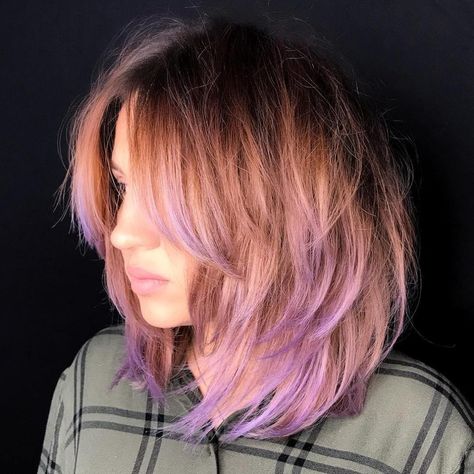 Mid-Length Shag Haircut with Purple Tips Shaggy Layered Haircut, The Shag Haircut, Shag Layered Hairstyles, Medium Shag Hairstyles, Long Shag Hairstyles, Curly Shag Haircut, Modern Shag Haircut, Medium Shag Haircuts, Long Shag Haircut