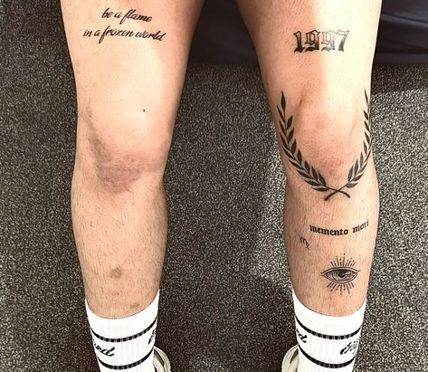 Foot Tattoo Men, Tattoos Peace, Small Dove Tattoos, Skinhead Tattoos, 11 11 Tattoo, Tattoo Calf, Thigh Tattoo Men, Tattoo Perna, Tattoo Ideas Males