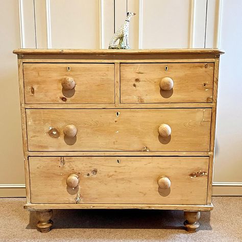 A lovely small pale Victorian pine chest of drawers on bun feet. H85 x W88 x D52cm #victorianpinefurniture #pinechestofdrawers #victorianpine #antiquefurniture #periodinteriors #decorativeantiques #georgianfurniture #antiques #antiquedealersofinstagram #victorianfurniture #interiordecorators #interiordesign #interiordecoration #antique #countryliving #countryhouseinteriors #englishantiques #mahoganyfurniture #decorativeantiques #periodfurniture #treasuryantiques #interiordesignersofinstag... Pine Chest Of Drawers, Chest Of Drawers, Drawers, Furniture